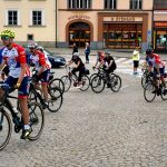 Benefiční cyklojízda Na kole dětem projela jindřichohradeckým regionem