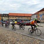 Benefiční cyklojízda Na kole dětem projela jindřichohradeckým regionem