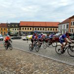 Benefiční cyklojízda Na kole dětem projela jindřichohradeckým regionem