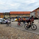 Benefiční cyklojízda Na kole dětem projela jindřichohradeckým regionem