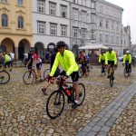 Benefiční cyklojízda Na kole dětem projela jindřichohradeckým regionem