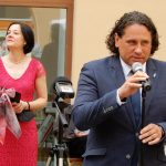 Malířská poezie Teodora Buzu v Dotecích času. Na vernisáži pokřtili monografii