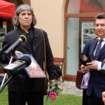 Malířská poezie Teodora Buzu v Dotecích času. Na vernisáži pokřtili monografii