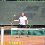 Jan Šimek porazil Libora Bednáře a završil na tenisovém Memoriálu Františka Štroufa hattrick
