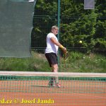Jan Šimek porazil Libora Bednáře a završil na tenisovém Memoriálu Františka Štroufa hattrick