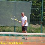 Jan Šimek porazil Libora Bednáře a završil na tenisovém Memoriálu Františka Štroufa hattrick