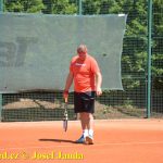 Jan Šimek porazil Libora Bednáře a završil na tenisovém Memoriálu Františka Štroufa hattrick