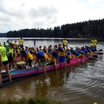 Ratmírovský rybník ovládly dračí lodě. Úspěch slavily domácí týmy
