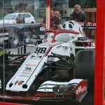 Na benzince v Českých Budějovicích vystavují Formuli 1