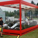 Na benzince v Českých Budějovicích vystavují Formuli 1