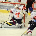 Budějovičtí hokejisté v parádní bitvě těsně padli se Spartou. Gulaš se za Motor trefil po devíti letech