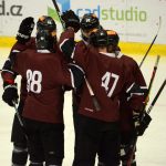 Budějovičtí hokejisté v parádní bitvě těsně padli se Spartou. Gulaš se za Motor trefil po devíti letech