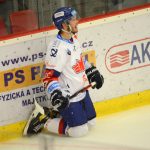 Budějovičtí hokejisté v parádní bitvě těsně padli se Spartou. Gulaš se za Motor trefil po devíti letech