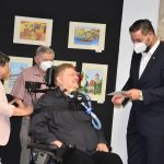 Na výstavu ústy malujícího Pavla Hejhala přišly v Milevsku desítky lidí