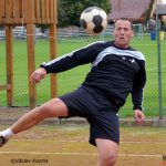 Složky integrovaného záchranného systému po náročné sezoně odpočívaly na sportovním poli