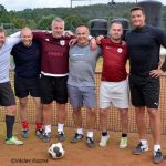 Složky integrovaného záchranného systému po náročné sezoně odpočívaly na sportovním poli