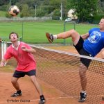 Složky integrovaného záchranného systému po náročné sezoně odpočívaly na sportovním poli