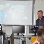 1. ZŠ v Milevsku představila jazykovou a IT učebnu, geologické arboretum a další plány