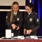 Desítky policistů byly oceněny, medaili převzali i dva muži za záchranu života