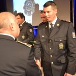 Desítky policistů byly oceněny, medaili převzali i dva muži za záchranu života