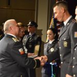 Desítky policistů byly oceněny, medaili převzali i dva muži za záchranu života