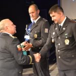 Desítky policistů byly oceněny, medaili převzali i dva muži za záchranu života