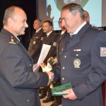 Desítky policistů byly oceněny, medaili převzali i dva muži za záchranu života