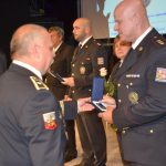 Desítky policistů byly oceněny, medaili převzali i dva muži za záchranu života