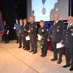 Desítky policistů byly oceněny, medaili převzali i dva muži za záchranu života