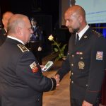 Desítky policistů byly oceněny, medaili převzali i dva muži za záchranu života