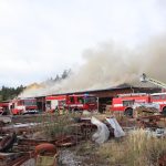 Požár truhlárny byl zcela zlikvidován až druhý den dopoledne. Škoda je v milionech