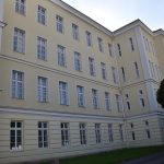 Hejtman potvrzuje: Dětská psychiatrická nemocnice v Opařanech má pokračovat. Škola také