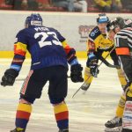 VIDEO: Motor ve třetí třetině otočil zápas se Zlínem. V závěru čaroval brankář Hrachovina