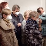 Rodačka ze Strakonic vystavuje sklo a malbu v plánské Galerii Fara