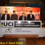 Tábor hostí v neděli Světový pohár! Trenér Klouček věří Borošovi a nejmladším kategoriím