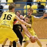 Z juniorského basketbalu v jihočeském derby bolely oči