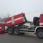 Hasiči prožili náročný den u požáru skládky u Žitné