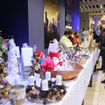 V Kině Portyč začala tradiční vánoční výstava. První den benefice vynesl přes 25 tisíc