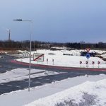 Nový kruhový objezd u sídliště Hvězdárna už je průjezdný. Obchodní centrum tu vyroste v příštím roce