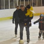VIDEO: Strakonický led patřil malým čertům a andílkům
