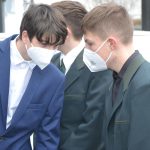 Ocenění za záchranu matky a dítěte dostalo sedm studentů a dva policisté