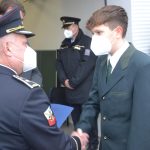 Ocenění za záchranu matky a dítěte dostalo sedm studentů a dva policisté