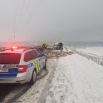 Nehoda na dálnici D3 zkomplikovala provoz. Záchranáři vyjížděli už devětkrát