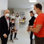 Na táborské Poliklinice Světlogorská darovali ve čtvrtek krev také fotbalisté ze Soběslavi