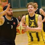 Ve šlágru kola mladí Sršni favoritu zdatně sekundovali a zvedali diváky ze sedadel