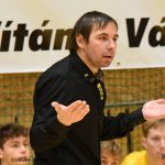Ve šlágru kola mladí Sršni favoritu zdatně sekundovali a zvedali diváky ze sedadel