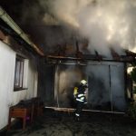 Dvoumilionová škoda po požáru střechy v Libníči