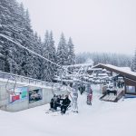 Lyžařské areály zahájily druhou covidovou sezonu. Budou kontrolovat bezinfekčnost, mají i novinky