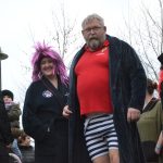 Otužilci na Nový rok plavali v Otavě, podmínky ale příliš zimní nebyly
