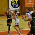 VIDEO: Basketbalistkám Strakonic zlomila vaz třetí čtvrtina